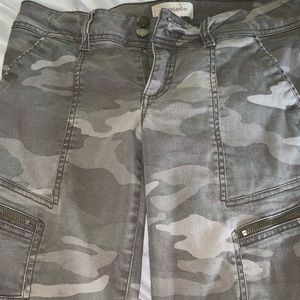 Camo jeans